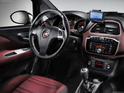 fiat-punto-evo-2010-43.jpg